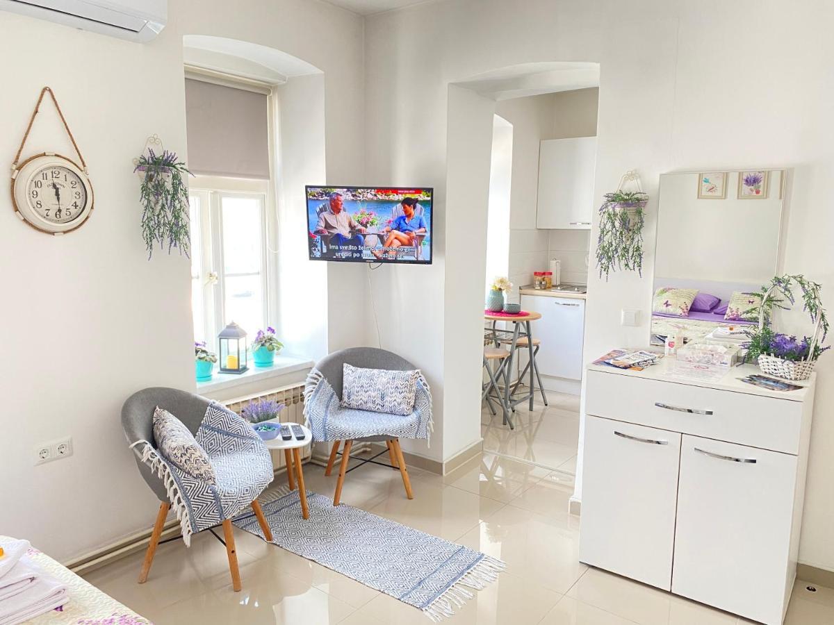Ferienwohnung Korzo Tuzla Exterior foto